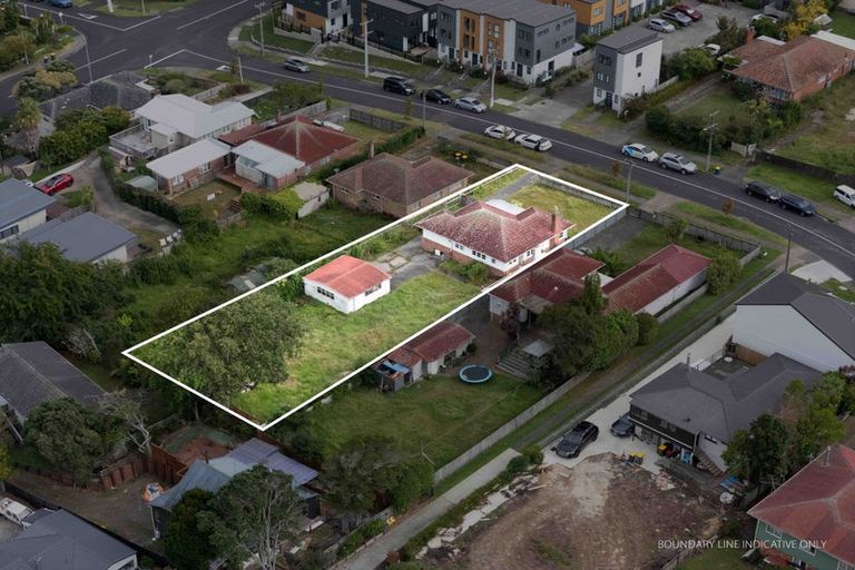 Photo of property in 40 Routley Drive, Glen Eden, Auckland, 0602