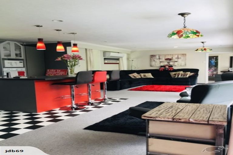 Photo of property in 58 Ruru Avenue, Otatara, Invercargill, 9879