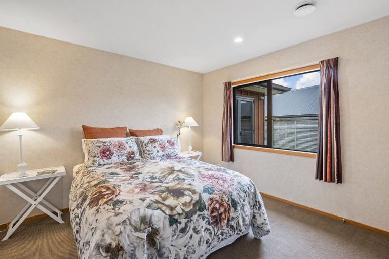 Photo of property in 8 The Circle, Nukuhau, Taupo, 3330