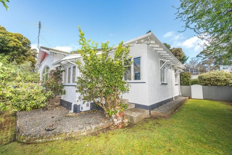 Photo of property in 55 Great North Road, Saint Johns Hill, Whanganui, 4501