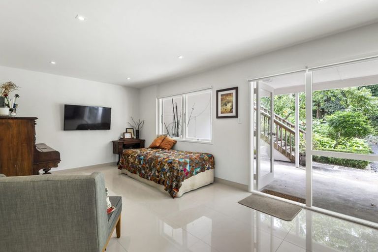 Photo of property in 53 Parr Terrace, Castor Bay, Auckland, 0620