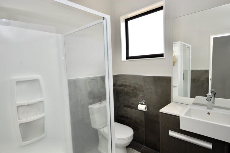Photo of property in 11 Mauku Lane, Greenhithe, Auckland, 0632