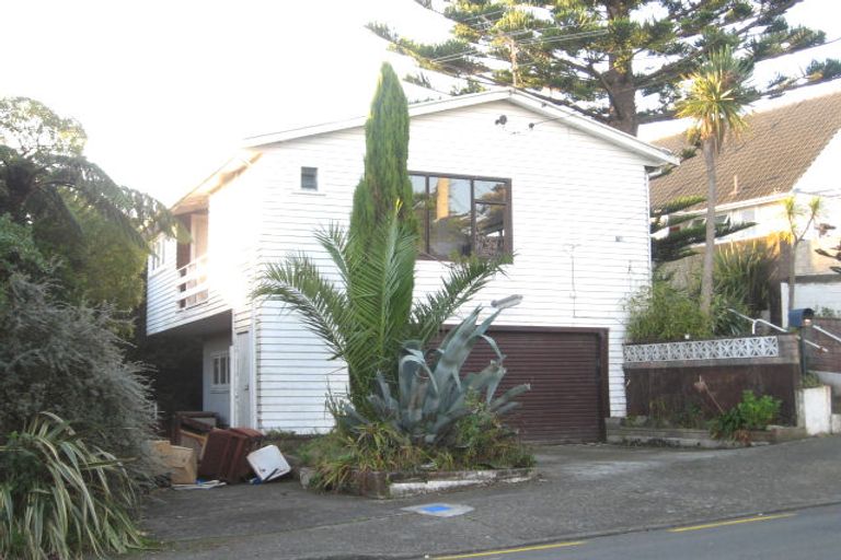 Photo of property in 15a Jillett Street, Titahi Bay, Porirua, 5022
