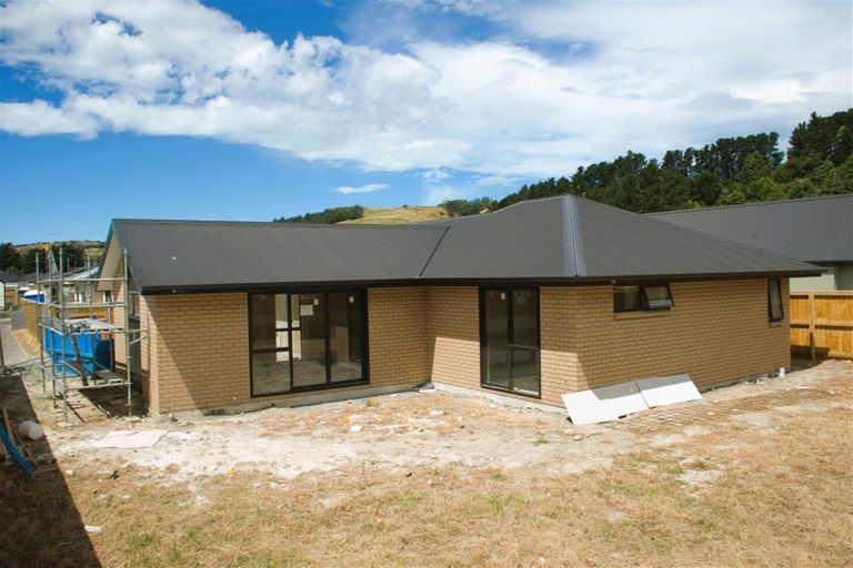 Photo of property in 35 Withers Crescent, Halswell, Christchurch, 8025