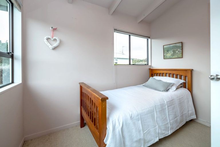 Photo of property in 13 Chamberlain Road, Masterton, 5810