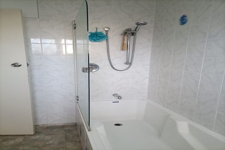 Photo of property in 7 Oleander Place, Bell Block, New Plymouth, 4312