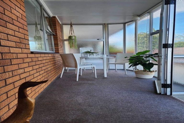 Photo of property in 2 Dellow Place, Spreydon, Christchurch, 8024