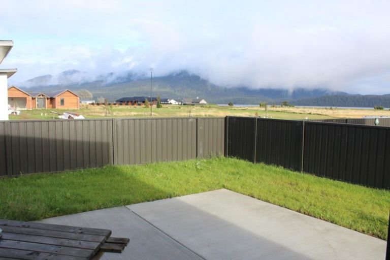 Photo of property in 51 Takitimu Avenue, Te Anau, 9600