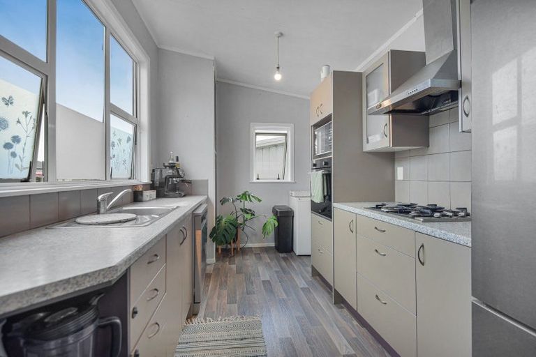 Photo of property in 35 Kings Avenue, Gonville, Whanganui, 4501