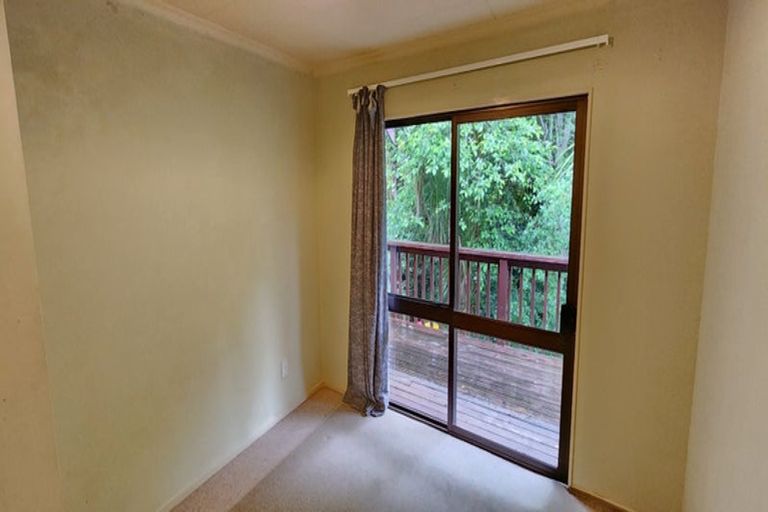 Photo of property in 4/2a Spencer Place, Merrilands, New Plymouth, 4312
