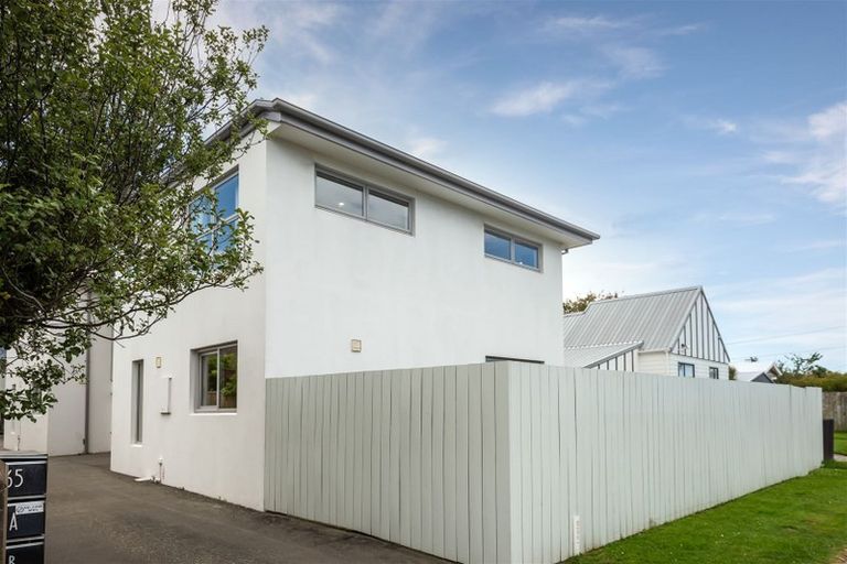 Photo of property in 65 Longfellow Street, Sydenham, Christchurch, 8023