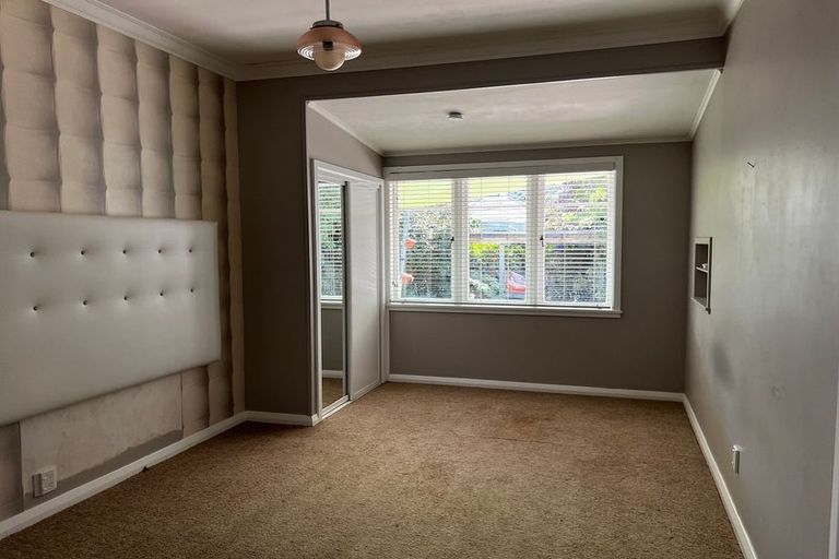 Photo of property in 1 Logan Avenue, Marewa, Napier, 4110