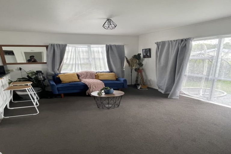 Photo of property in 2/23 Nelson Street, Helensville, 0800
