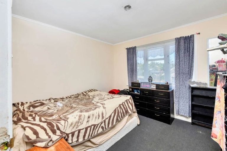 Photo of property in 12 Igloo Place, Red Hill, Papakura, 2110
