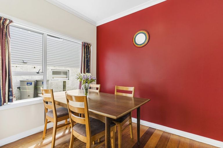 Photo of property in 62 View Road, Houghton Bay, Wellington, 6023