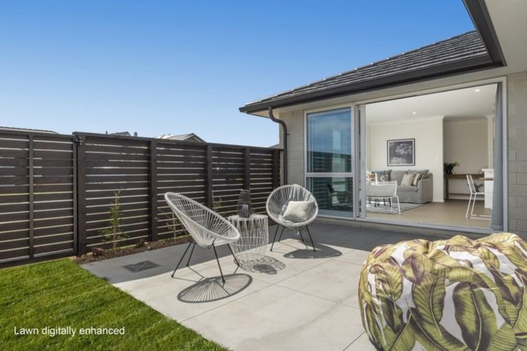 Photo of property in 77 Bert Wall Drive, Omokoroa, 3114