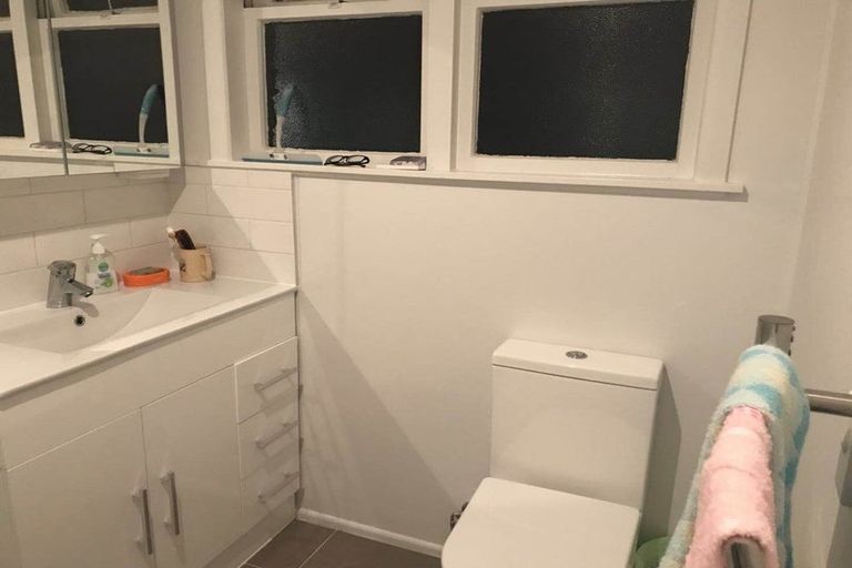 Photo of property in 3/4 Imatra Place, Sunnyhills, Auckland, 2010