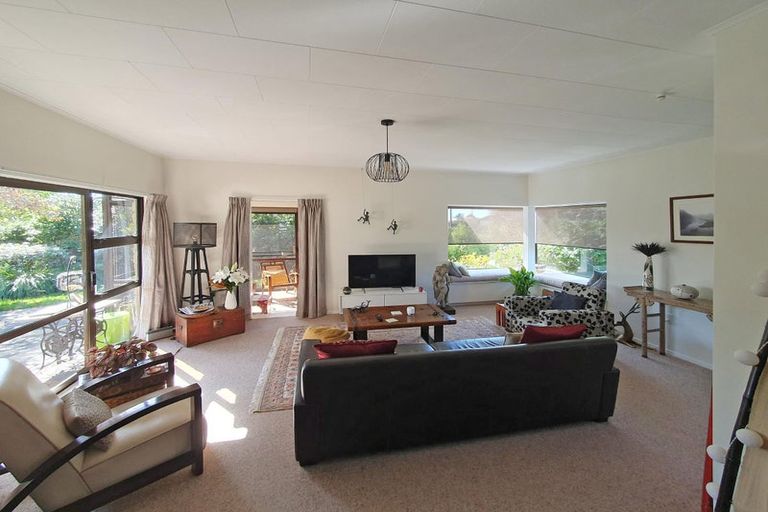 Photo of property in 34 Townshend Crescent, Greenmeadows, Napier, 4112