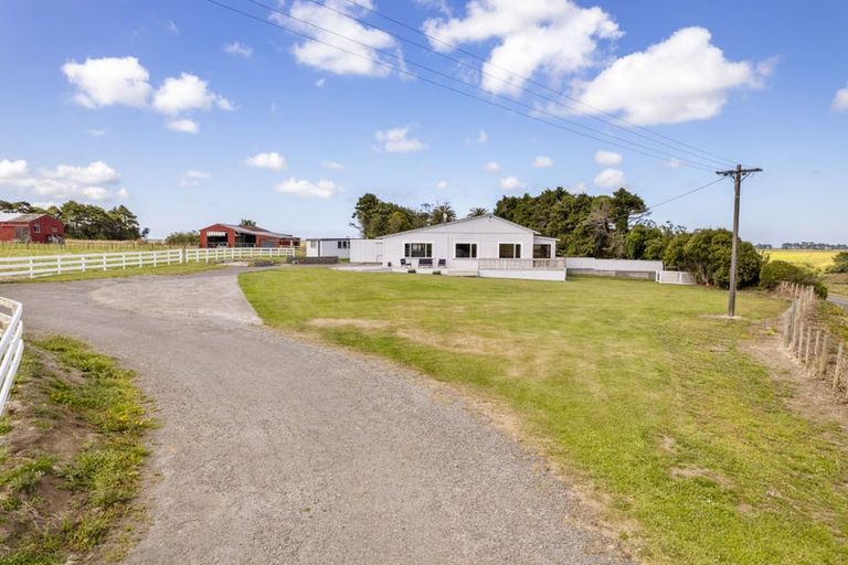 Photo of property in 370 Boylan Road, Te Roti, Hawera, 4673