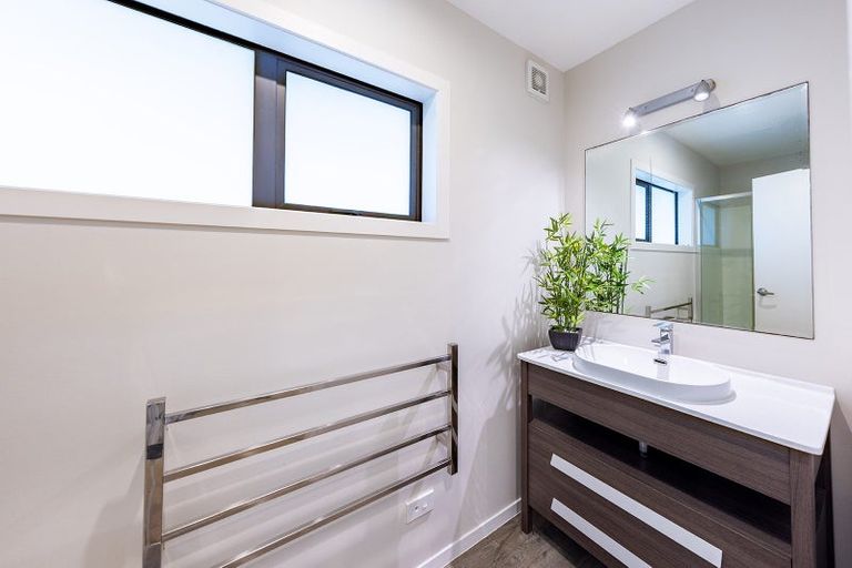 Photo of property in 63a Ocean Beach Road, Tairua, 3508