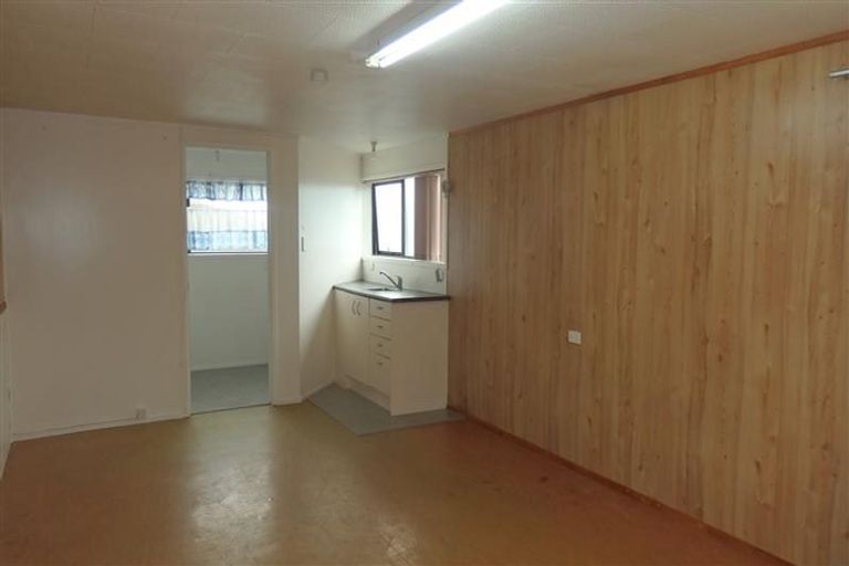 Photo of property in 14 Dreadon Road, Manurewa, Auckland, 2102