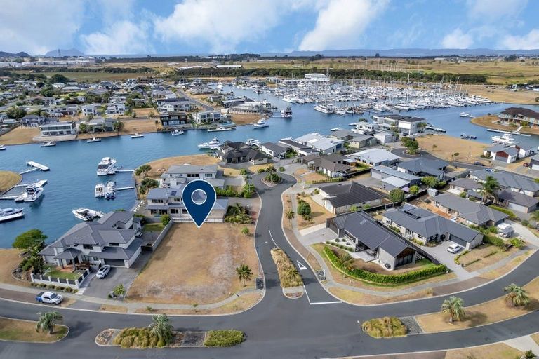 Photo of property in 1 Lanyard Place, One Tree Point, 0118