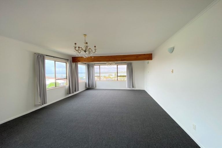 Photo of property in 26 Devon Road, Bucklands Beach, Auckland, 2012