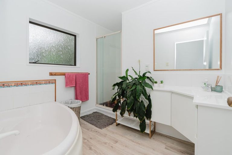 Photo of property in 6 Exeter Street, Glenview, Hamilton, 3206