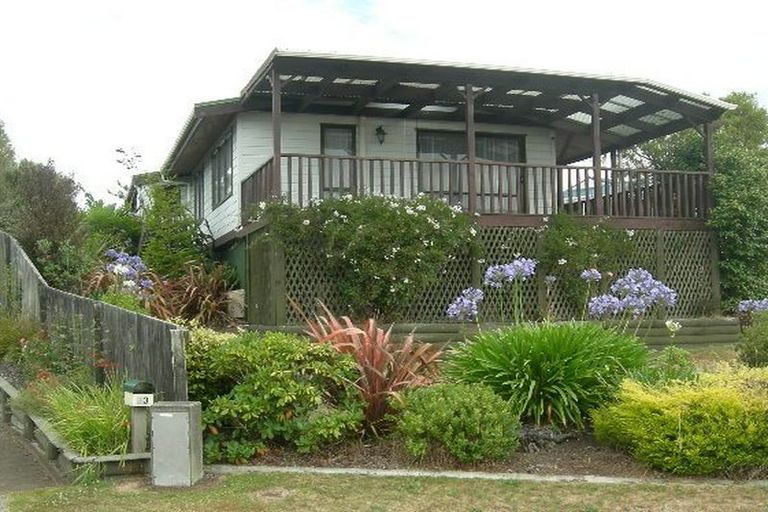 Photo of property in 21 Burton Place, Owhata, Rotorua, 3010