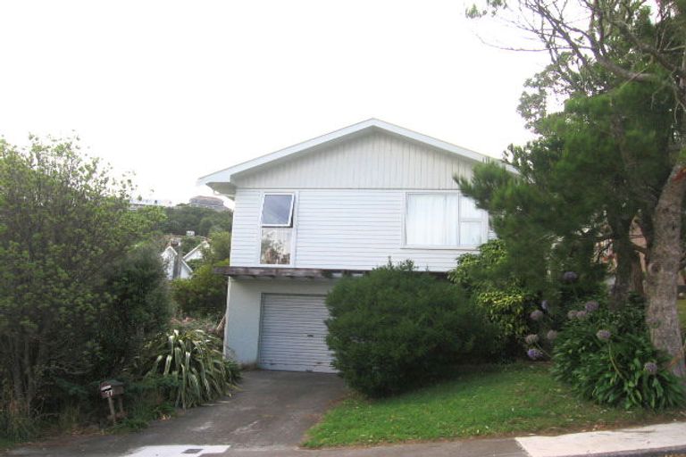 Photo of property in 27 Kandy Crescent, Ngaio, Wellington, 6035