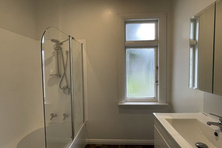 Photo of property in 51 Stapletons Road, Richmond, Christchurch, 8013