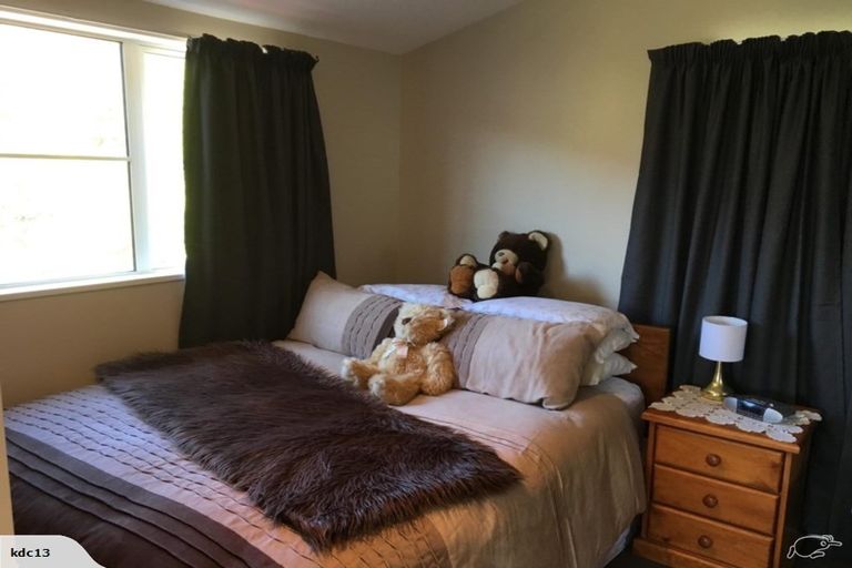 Photo of property in 10 Deavoll Place, Heathcote Valley, Christchurch, 8022