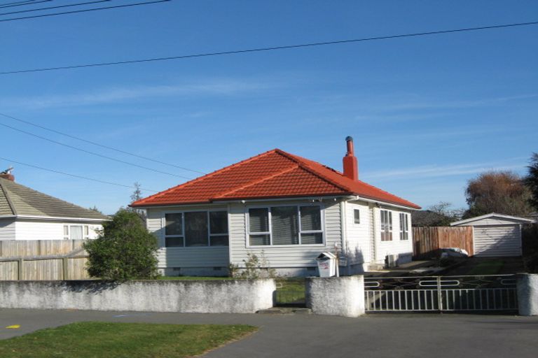Photo of property in 132 Baker Street, New Brighton, Christchurch, 8083