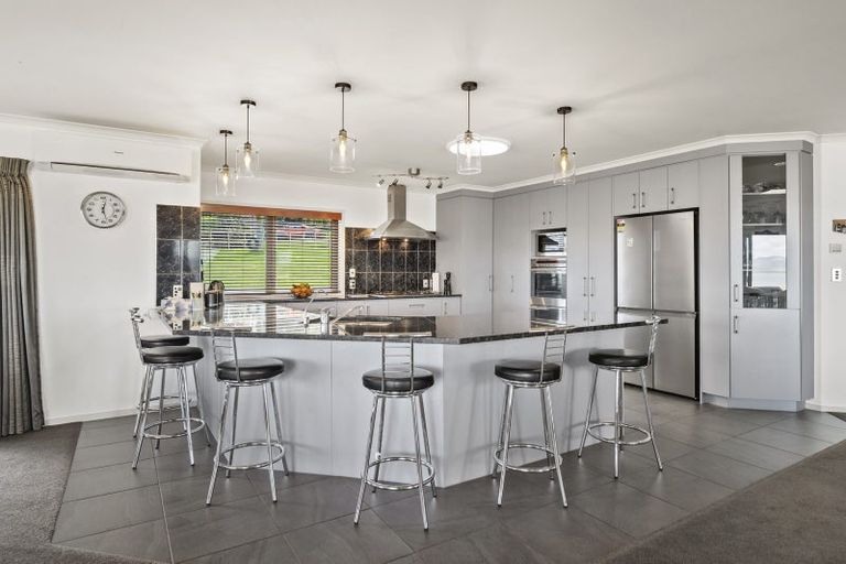 Photo of property in 4 Atkins Lane, Hamurana, Rotorua, 3097