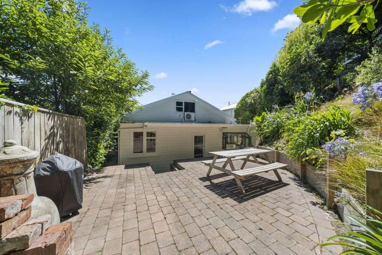 Photo of property in 247 Muritai Road, Eastbourne, Lower Hutt, 5013