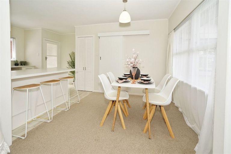 Photo of property in 32 Hooker Avenue, Chedworth, Hamilton, 3210