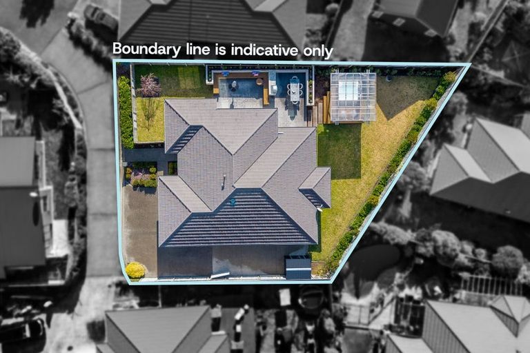 Photo of property in 10 Taranui Way, Paraparaumu Beach, Paraparaumu, 5032