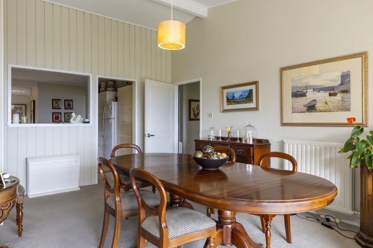 Photo of property in 16 Crowther Terrace, Waipahihi, Taupo, 3330