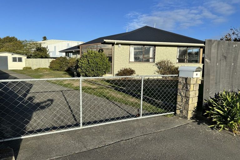 Photo of property in 11 Whelan Place, Hei Hei, Christchurch, 8042