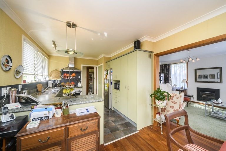 Photo of property in 77 Birmingham Street, Takaro, Palmerston North, 4412