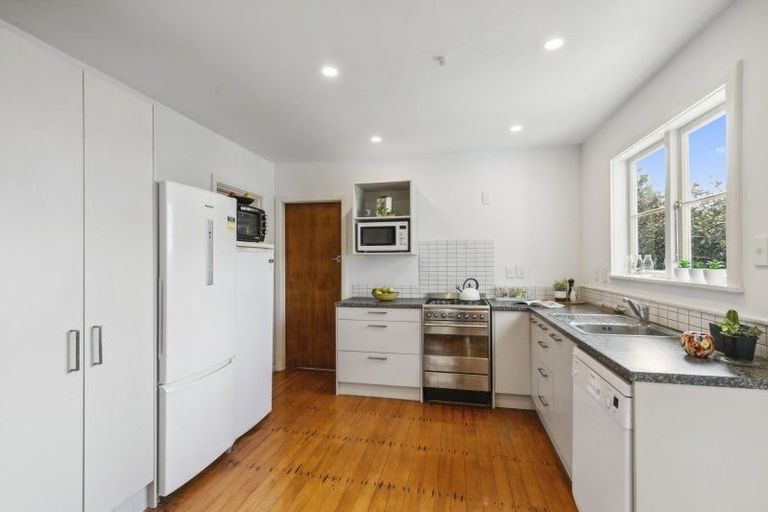 Photo of property in 8 Birch Street, Johnsonville, Wellington, 6037