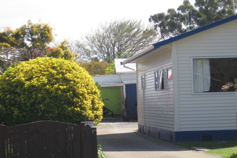 Photo of property in 537b Devonport Road, Tauranga South, Tauranga, 3112