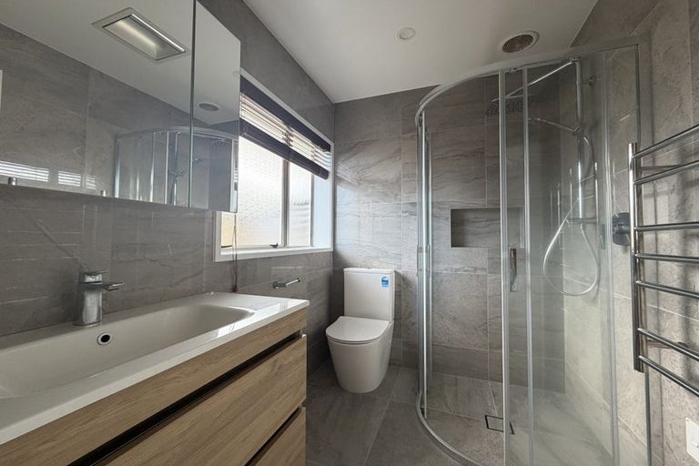 Photo of property in 34 Millhouse Drive, Northpark, Auckland, 2013