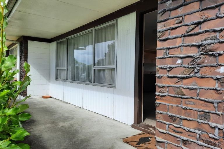 Photo of property in 466 Swanson Road, Ranui, Auckland, 0612