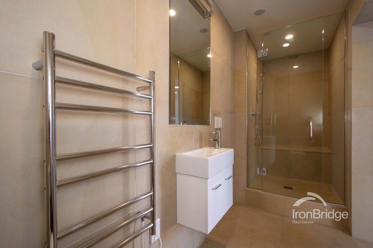 Photo of property in 1/22 Esplanade, Sumner, Christchurch, 8081