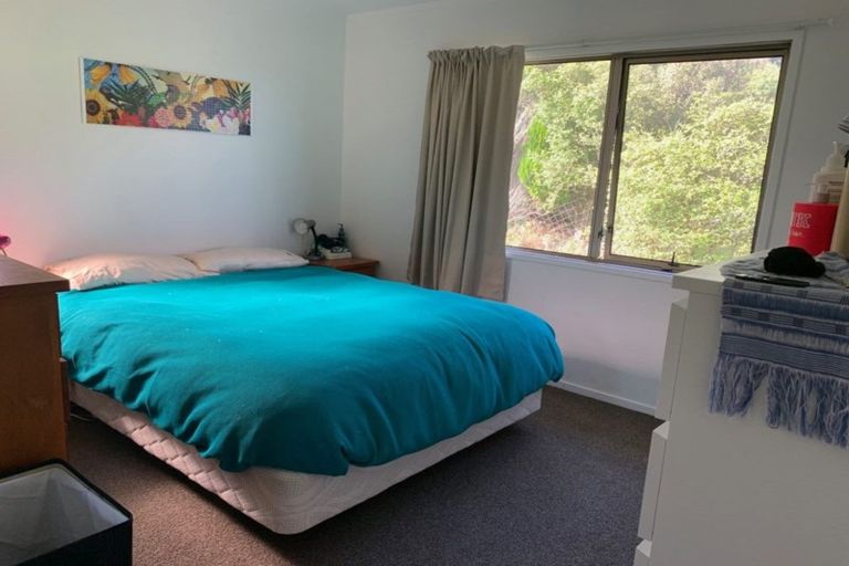 Photo of property in 2/27-31 Target Road, Totara Vale, Auckland, 0629