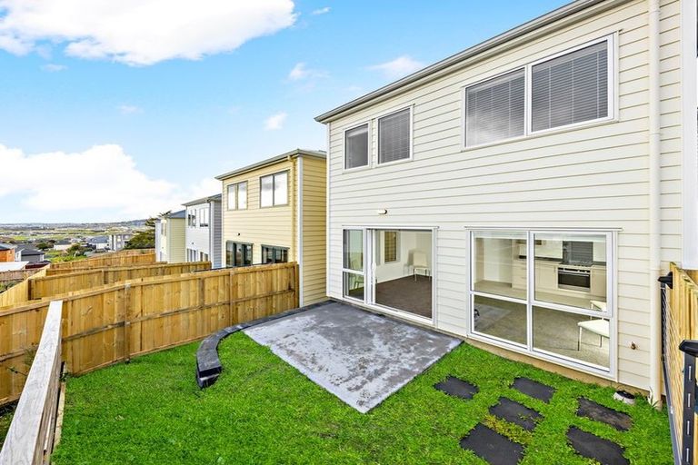 Photo of property in 114 Joseph Street, Flat Bush, Auckland, 2019