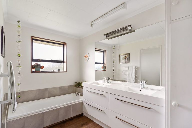 Photo of property in 829 Landsborough Road, Claremont, Timaru, 7972