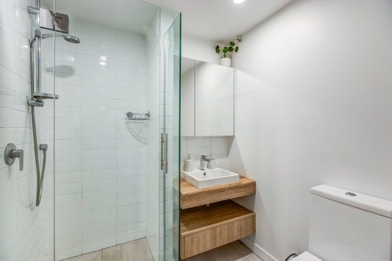 Photo of property in Pinnacle Apartments, W201/160 Victoria Street, Te Aro, Wellington, 6011
