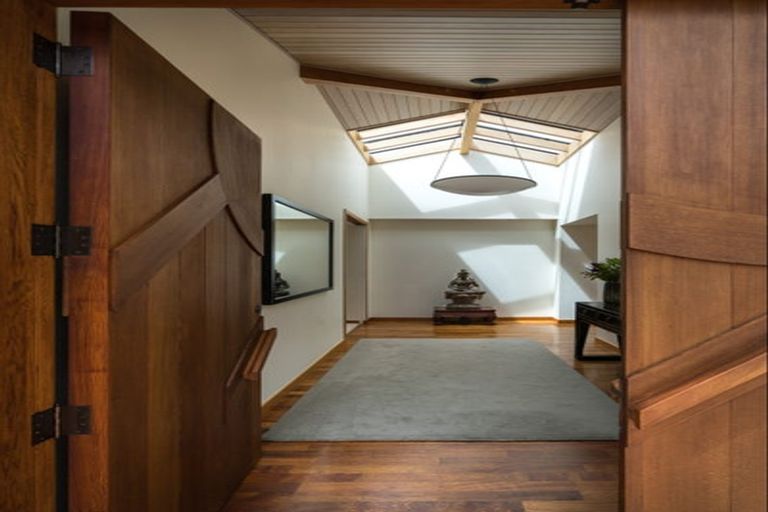 Photo of property in 27 Wakeman Road, Acacia Bay, Taupo, 3330